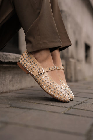 Ballerina's met studs beige - Lydia