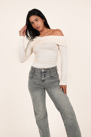 One shoulder top geplooid creme - Kyra