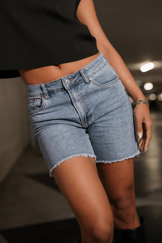 Denim short mid waist blauw - Macy