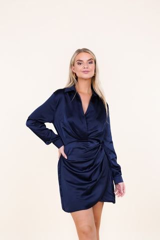 Satin jurk met lange mouwen donker blauw - Xeni